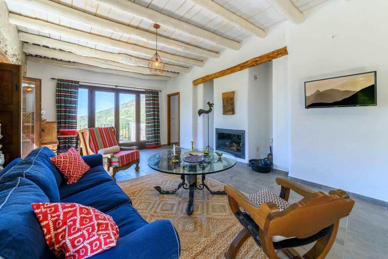 Casa Cecilia Apartment Bubion Exterior photo